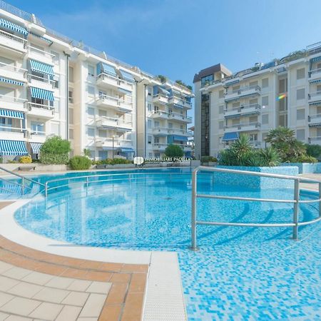 Residence Mexico Immobiliare Pacella Lido di Jesolo Exterior photo